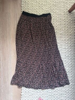 Adrianna Papell Black Midi/Maxi Skirt with Pink Floral Print